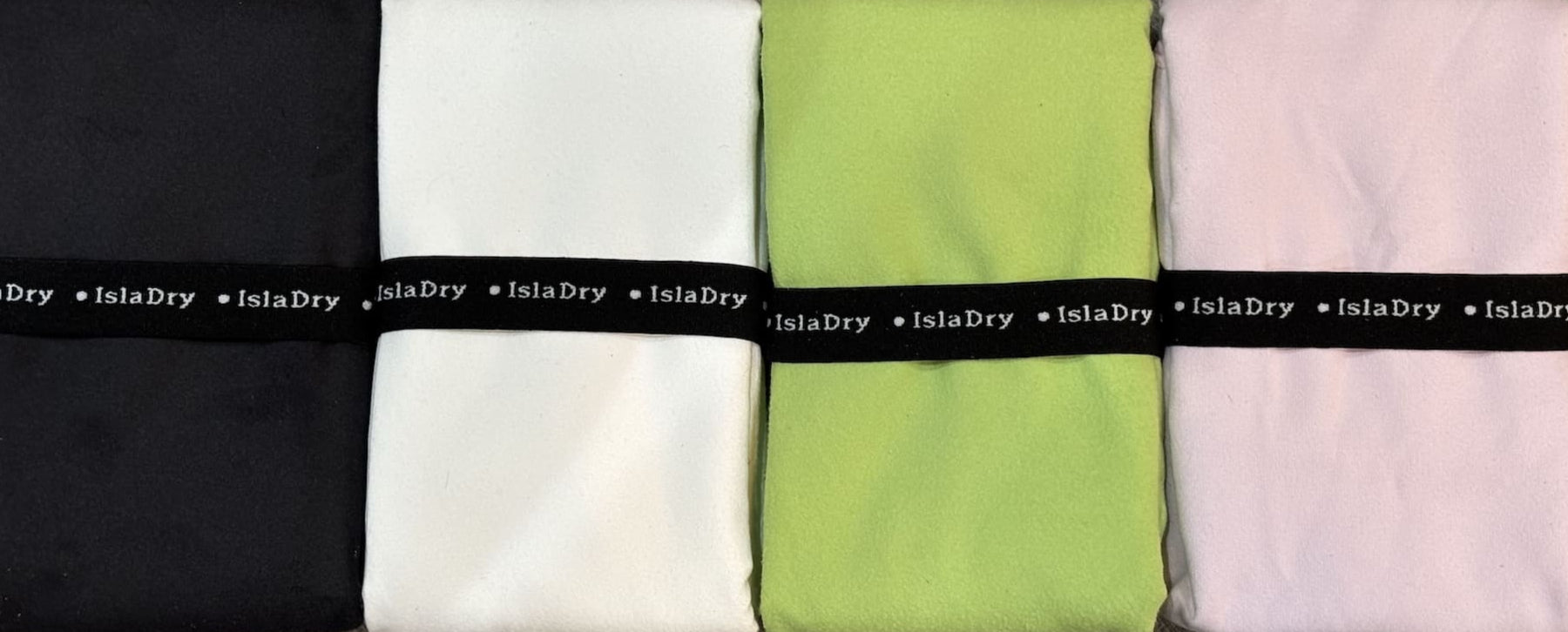 isladry towels side by side